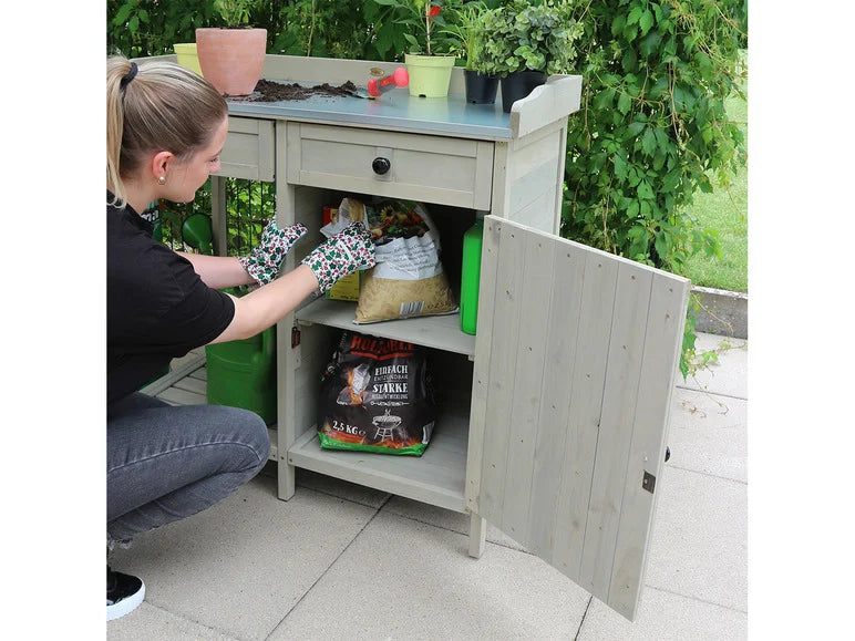 Table de jardin avec armoire inférieure. 98 x 48 x 95 cm