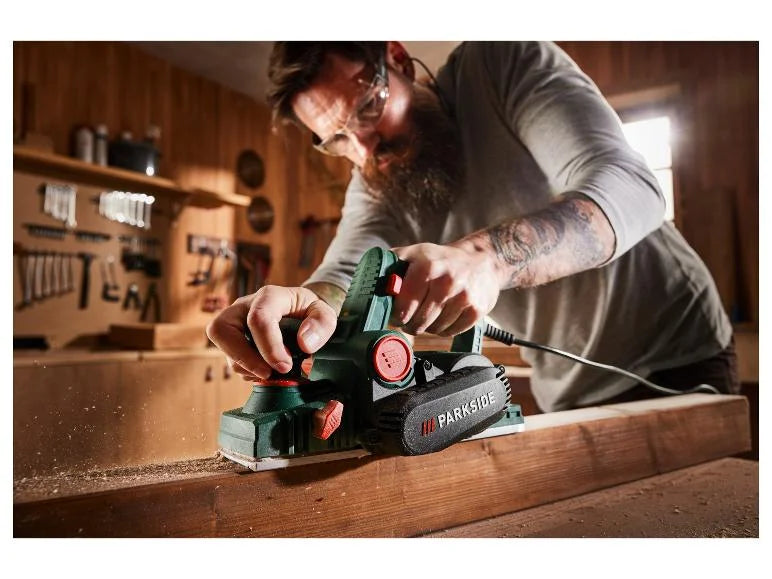 Rabot électrique PEH 30 E5. 750 W