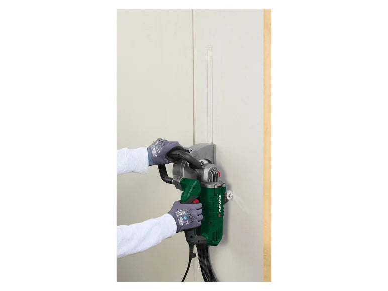 Rainureuse PMNF 1500 B2. 1500 W