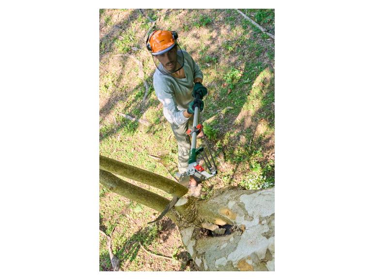 Casque forestier