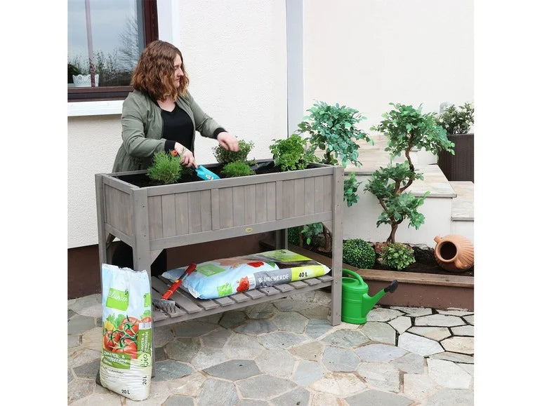 Potager en bois sur pieds